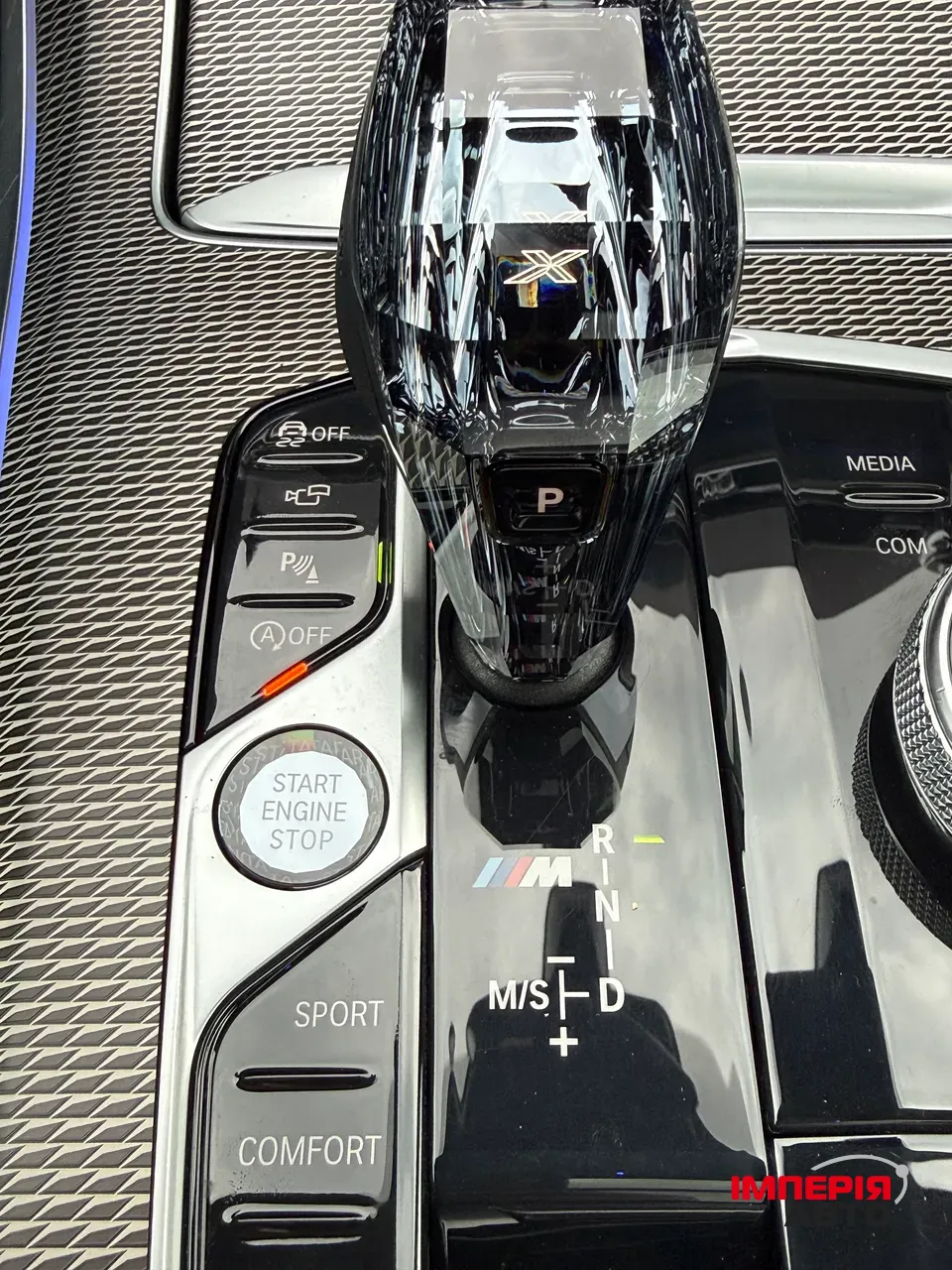 BMW X5 - фото 35