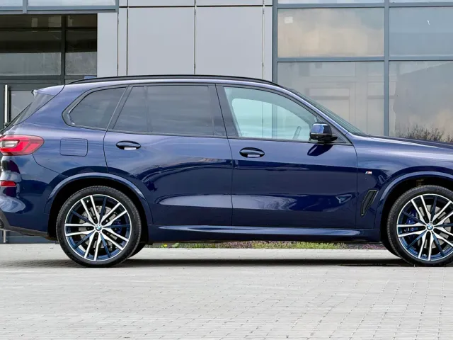 BMW X5 - фото 5