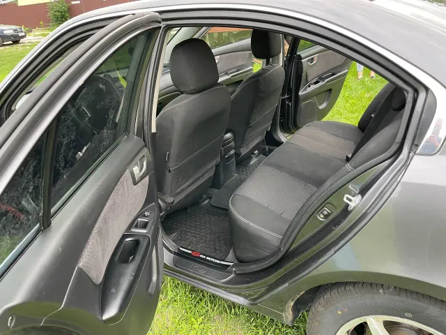 Kia Magentis - фото 5