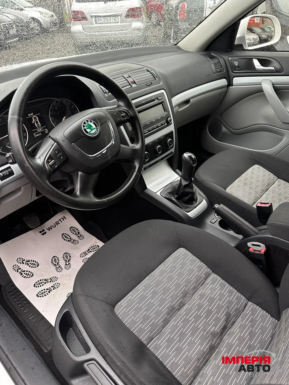 Skoda Octavia - фото 8