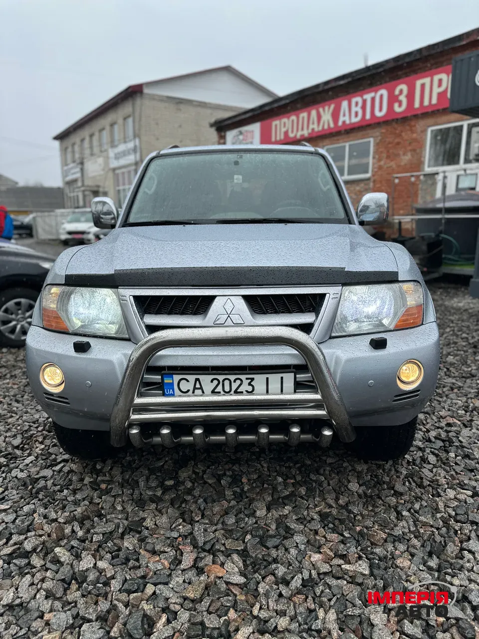 Mitsubishi Pajero - фото 3