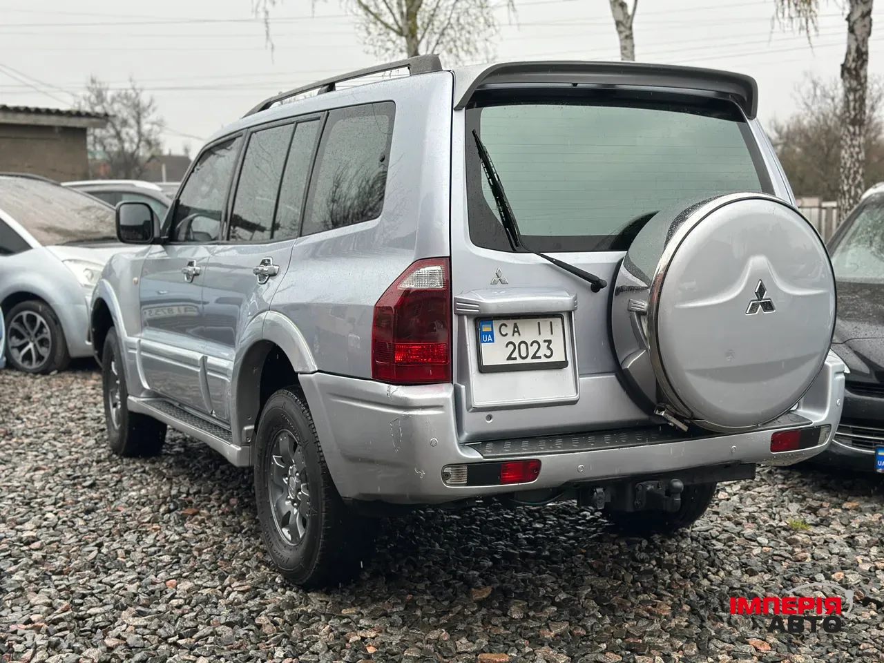 Mitsubishi Pajero - фото 11