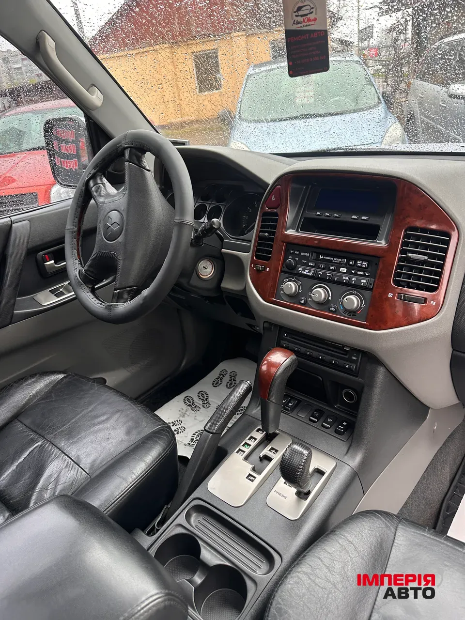 Mitsubishi Pajero - фото 5