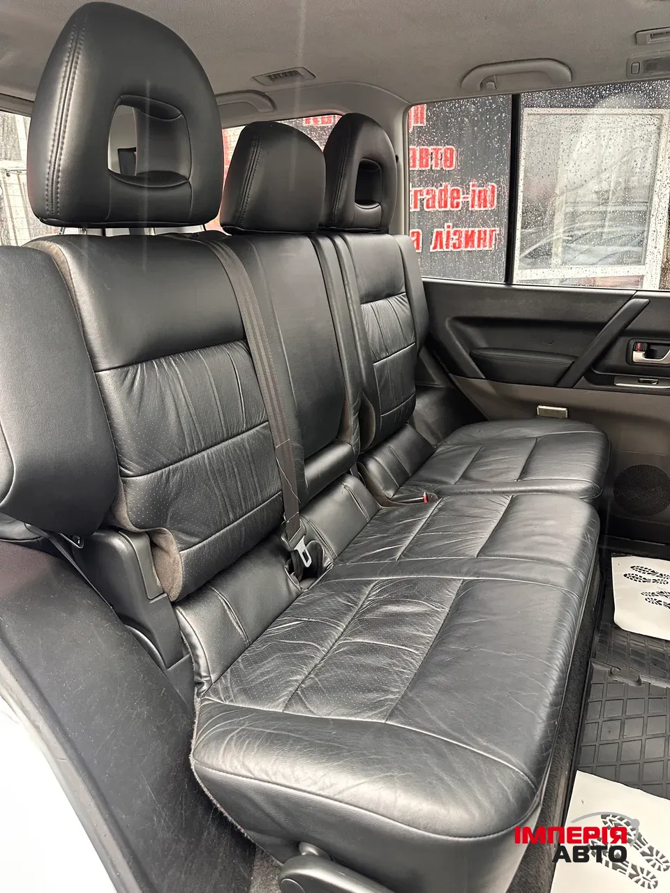 Mitsubishi Pajero - фото 6