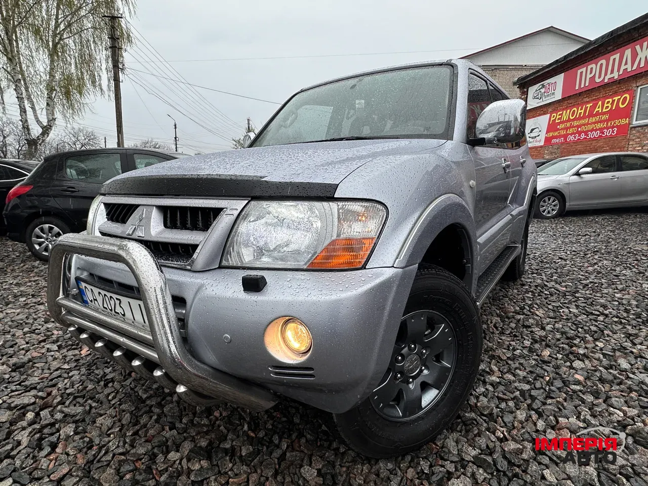 Mitsubishi Pajero - фото 2