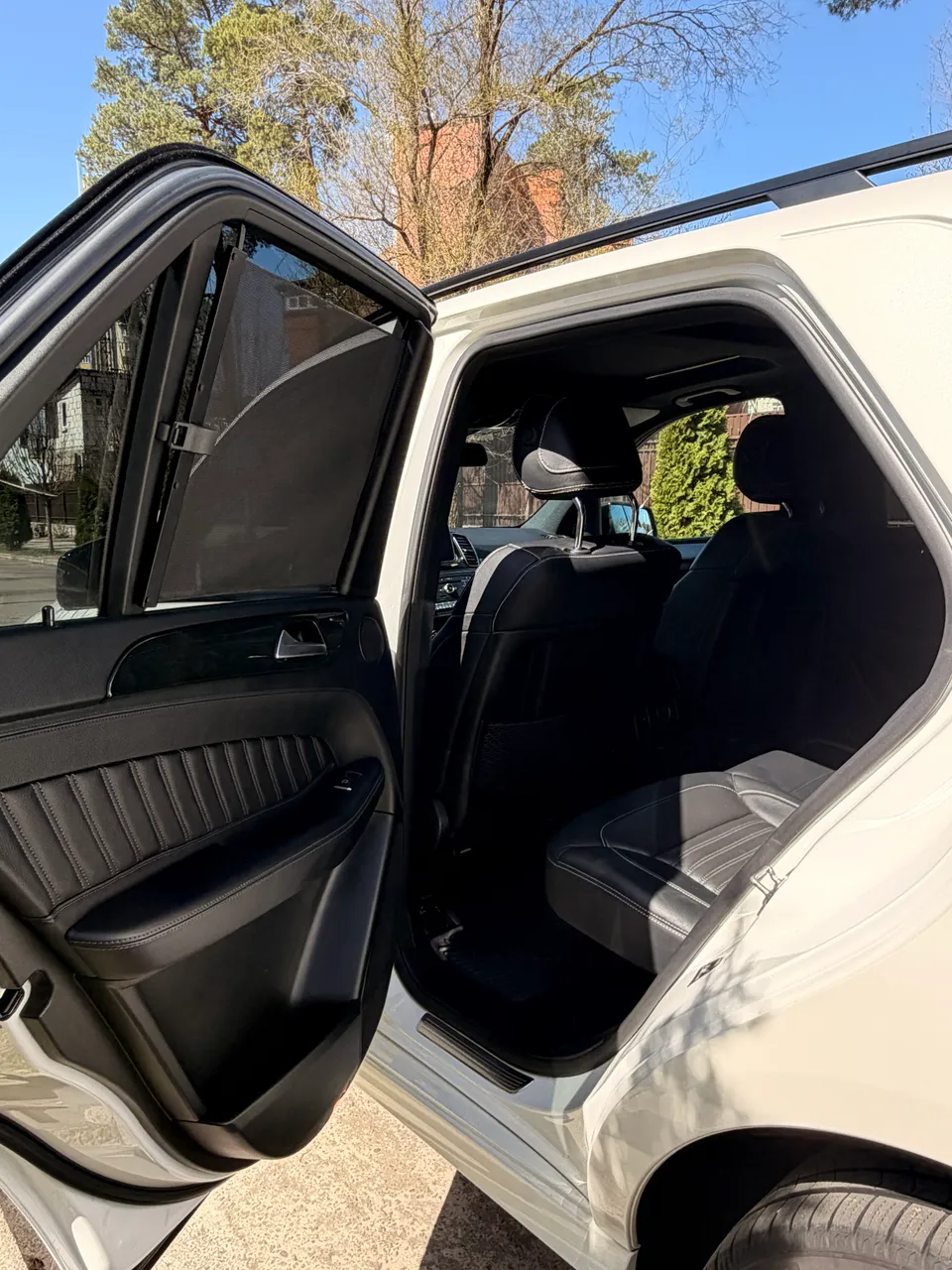 Mercedes-Benz GLE - фото 25