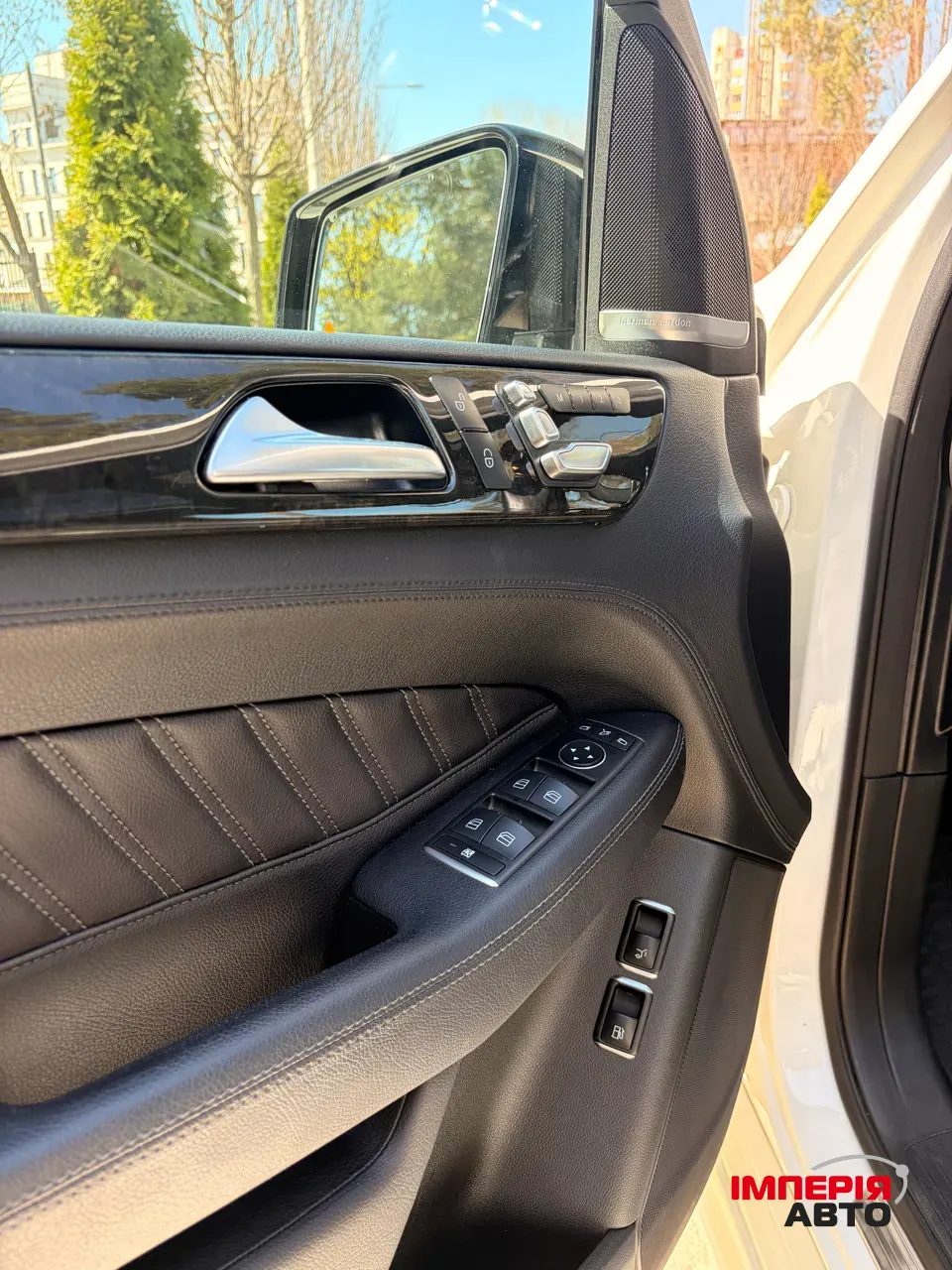 Mercedes-Benz GLE - фото 28