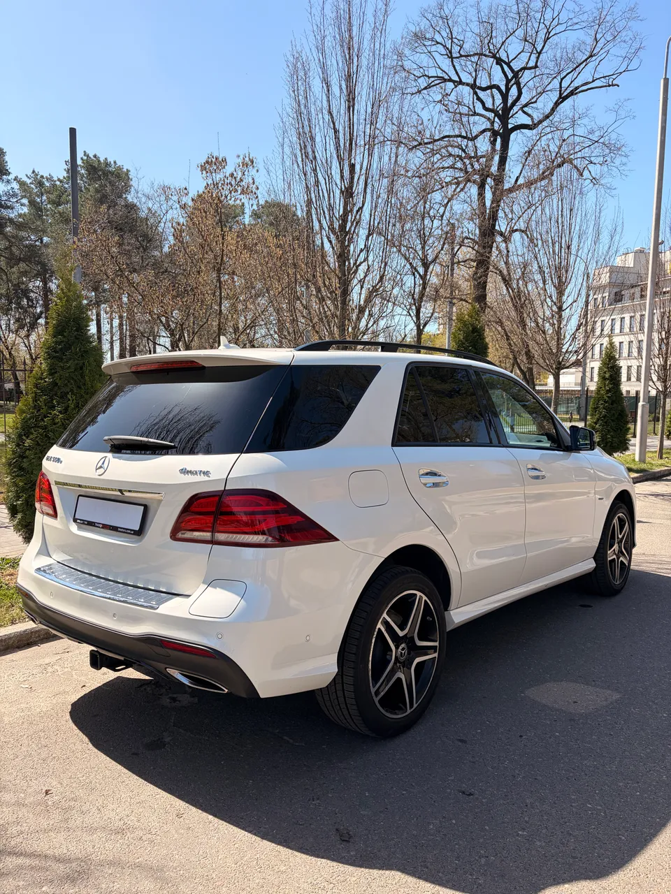 Mercedes-Benz GLE - фото 18