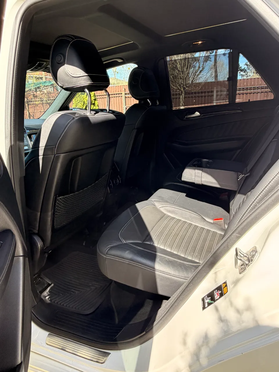 Mercedes-Benz GLE - фото 26