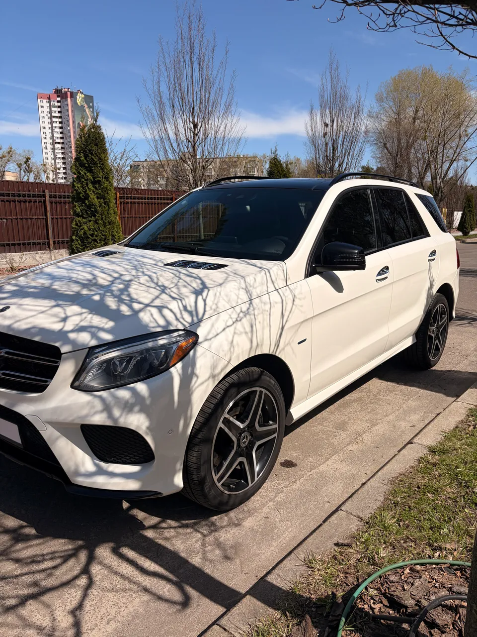 Mercedes-Benz GLE - фото 11