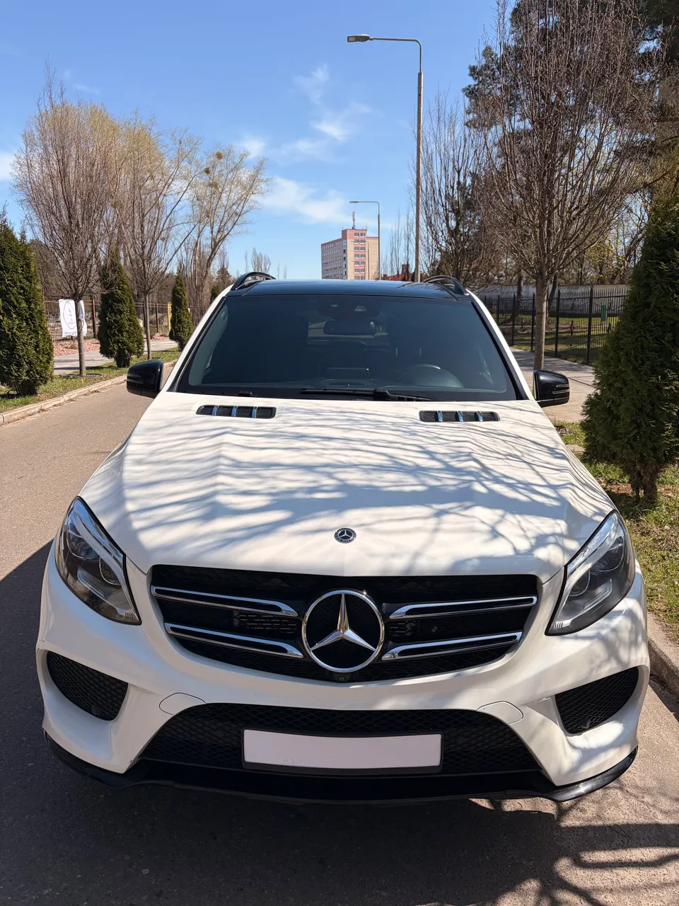 Mercedes-Benz GLE - фото 3