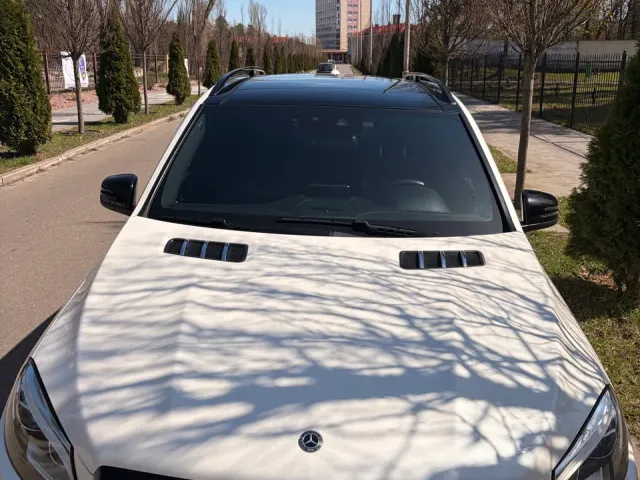 Mercedes-Benz GLE - фото 2