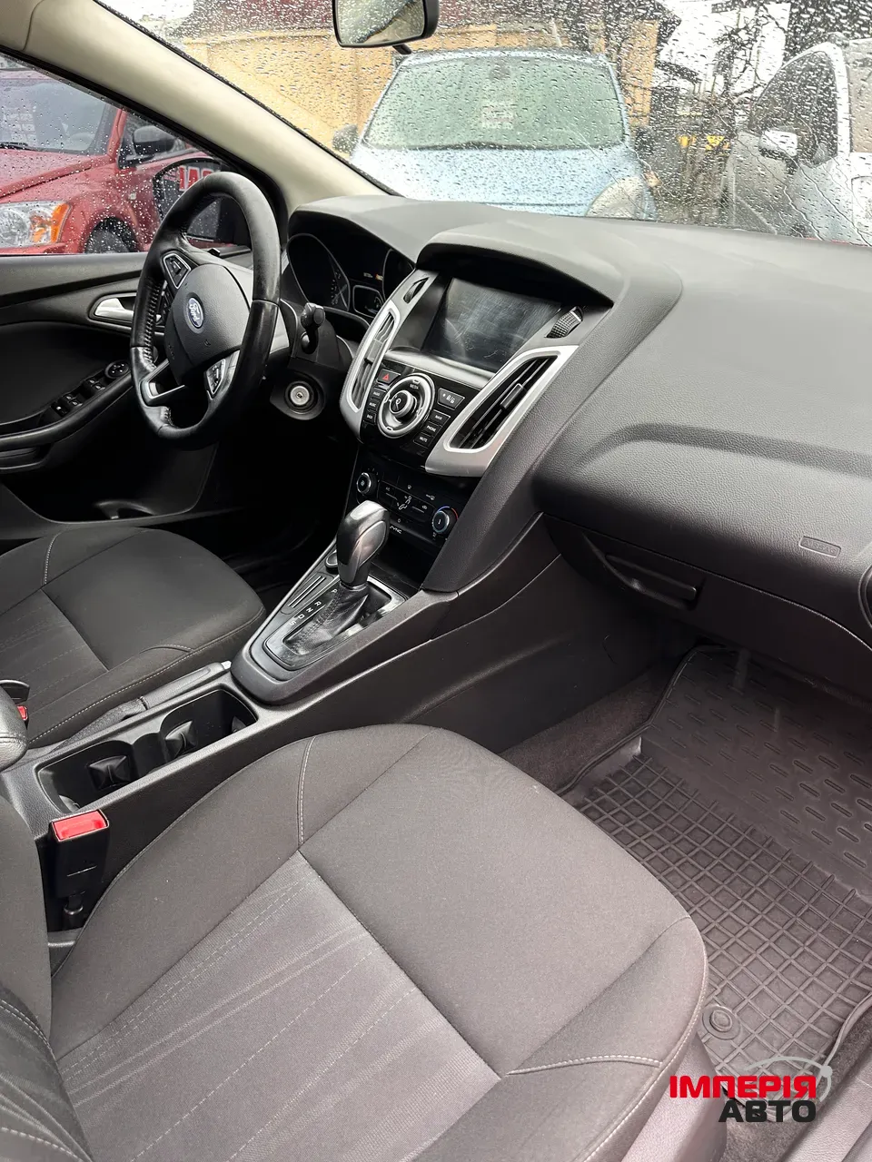 Ford Focus - фото 10