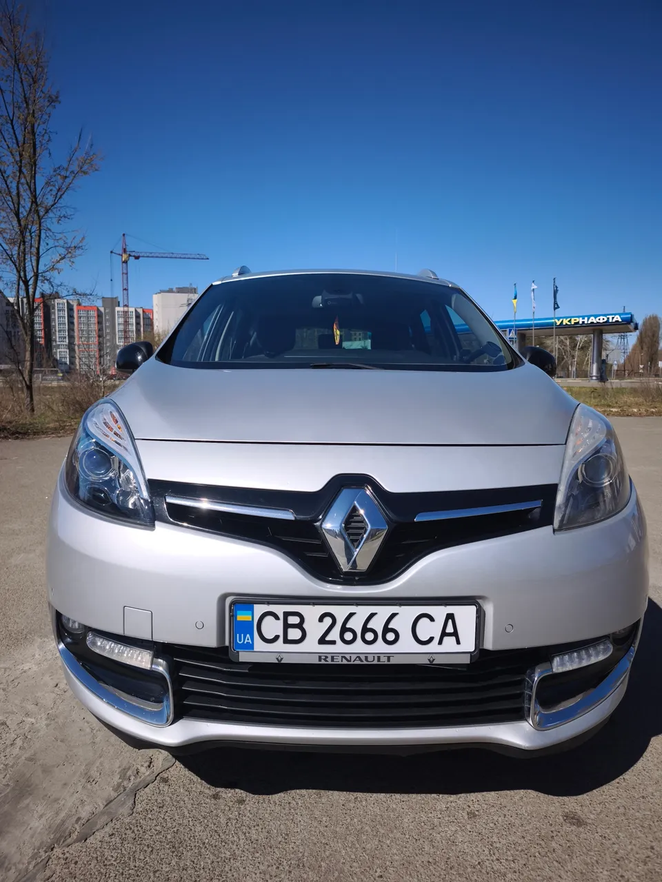 Renault Scenic - фото 2