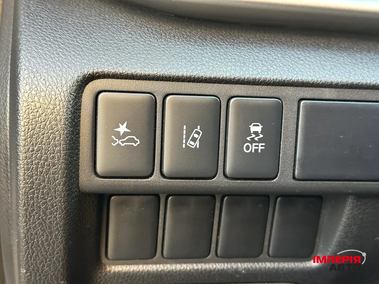 Mitsubishi Eclipse Cross - фото 39