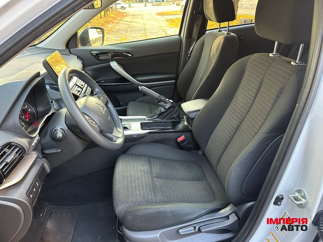 Mitsubishi Eclipse Cross - фото 17