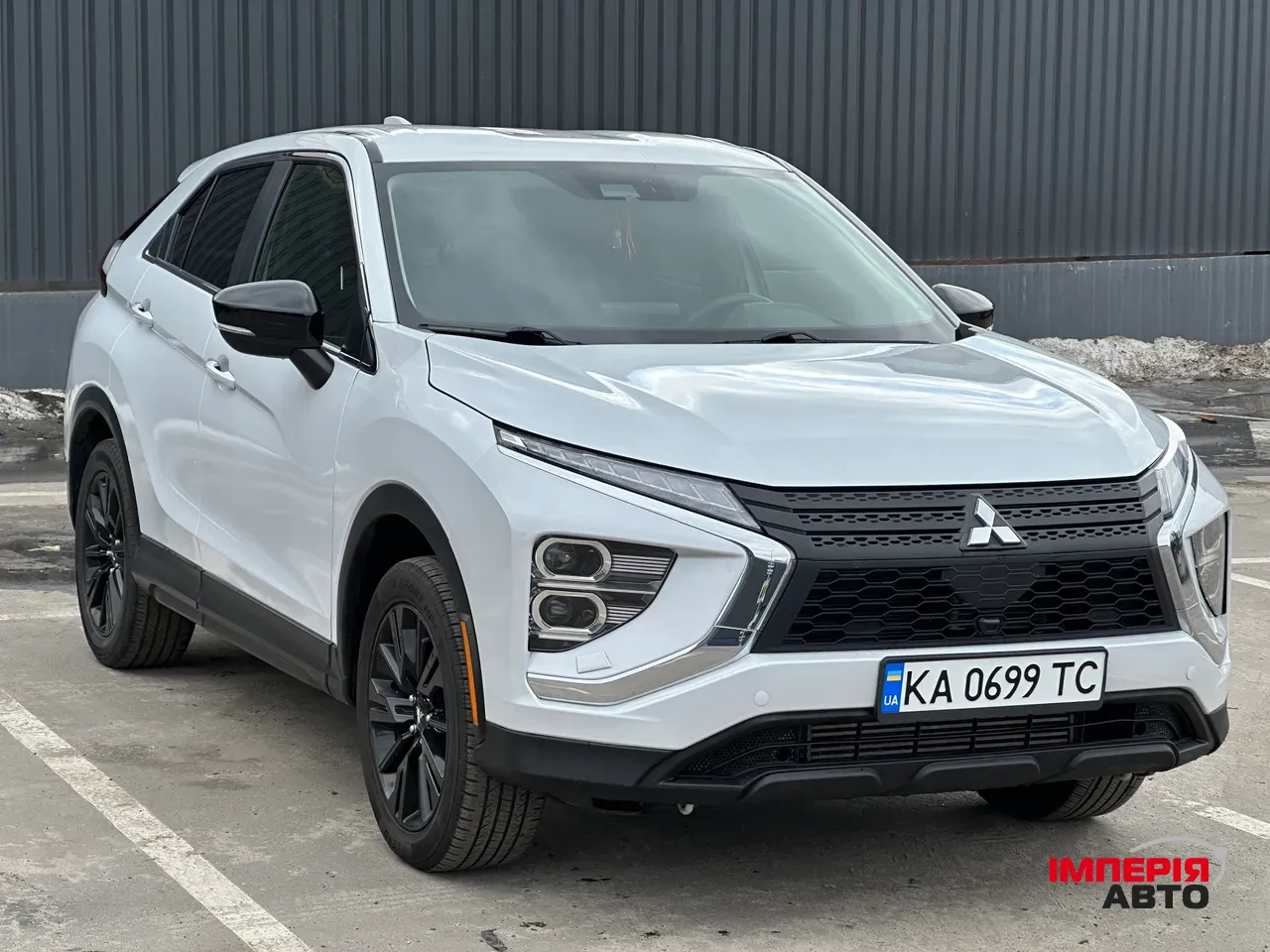 Mitsubishi Eclipse Cross - фото 1