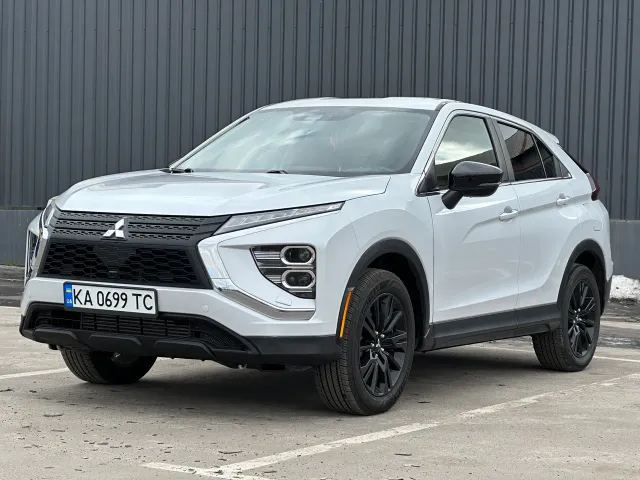 Mitsubishi Eclipse Cross - фото 3