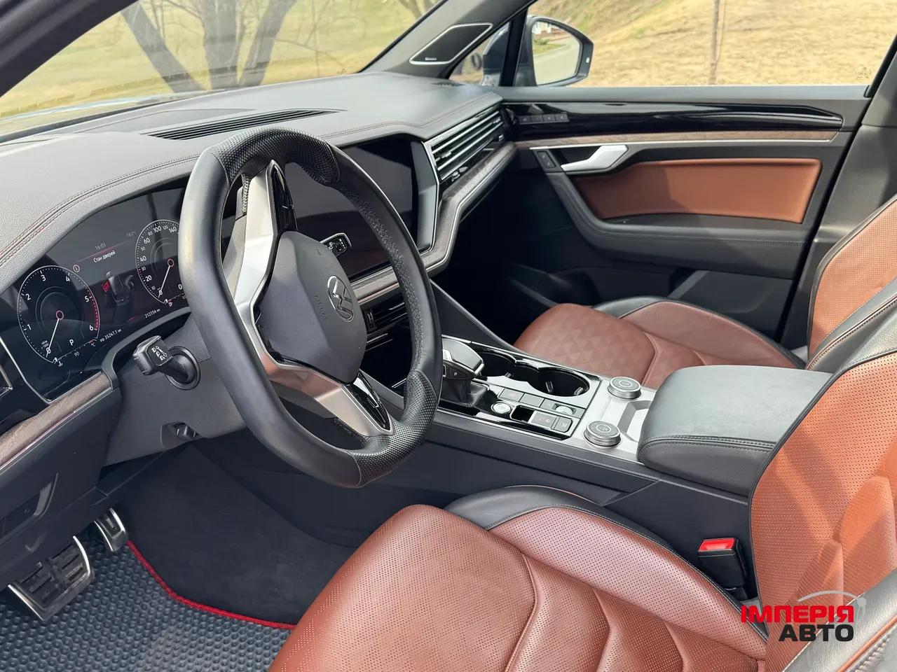 Volkswagen Touareg - фото 33