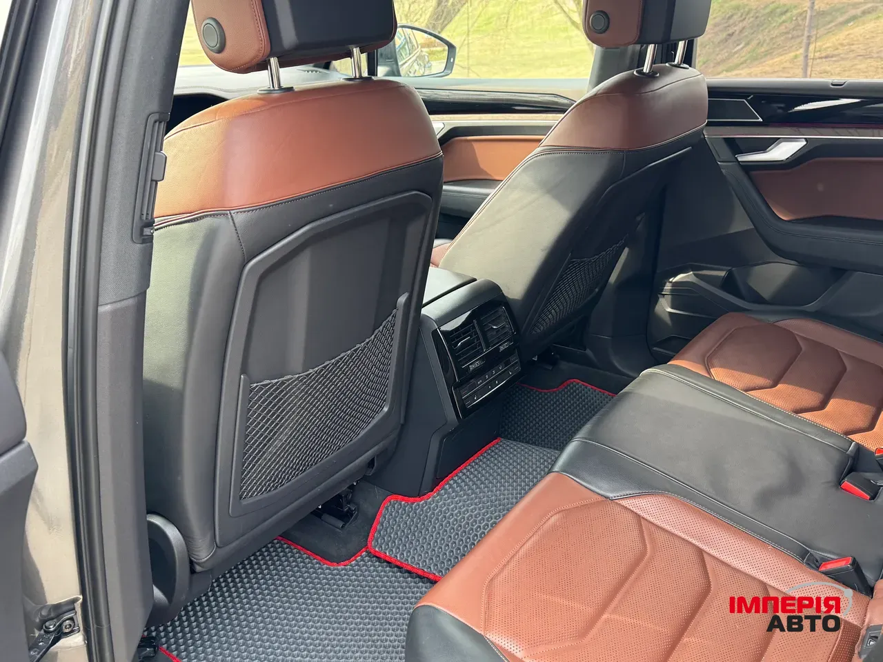 Volkswagen Touareg - фото 29