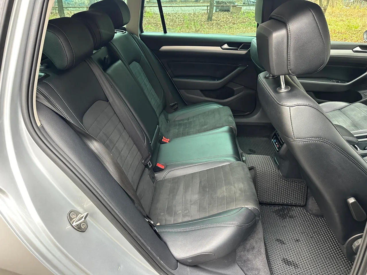 Volkswagen Passat - фото 31