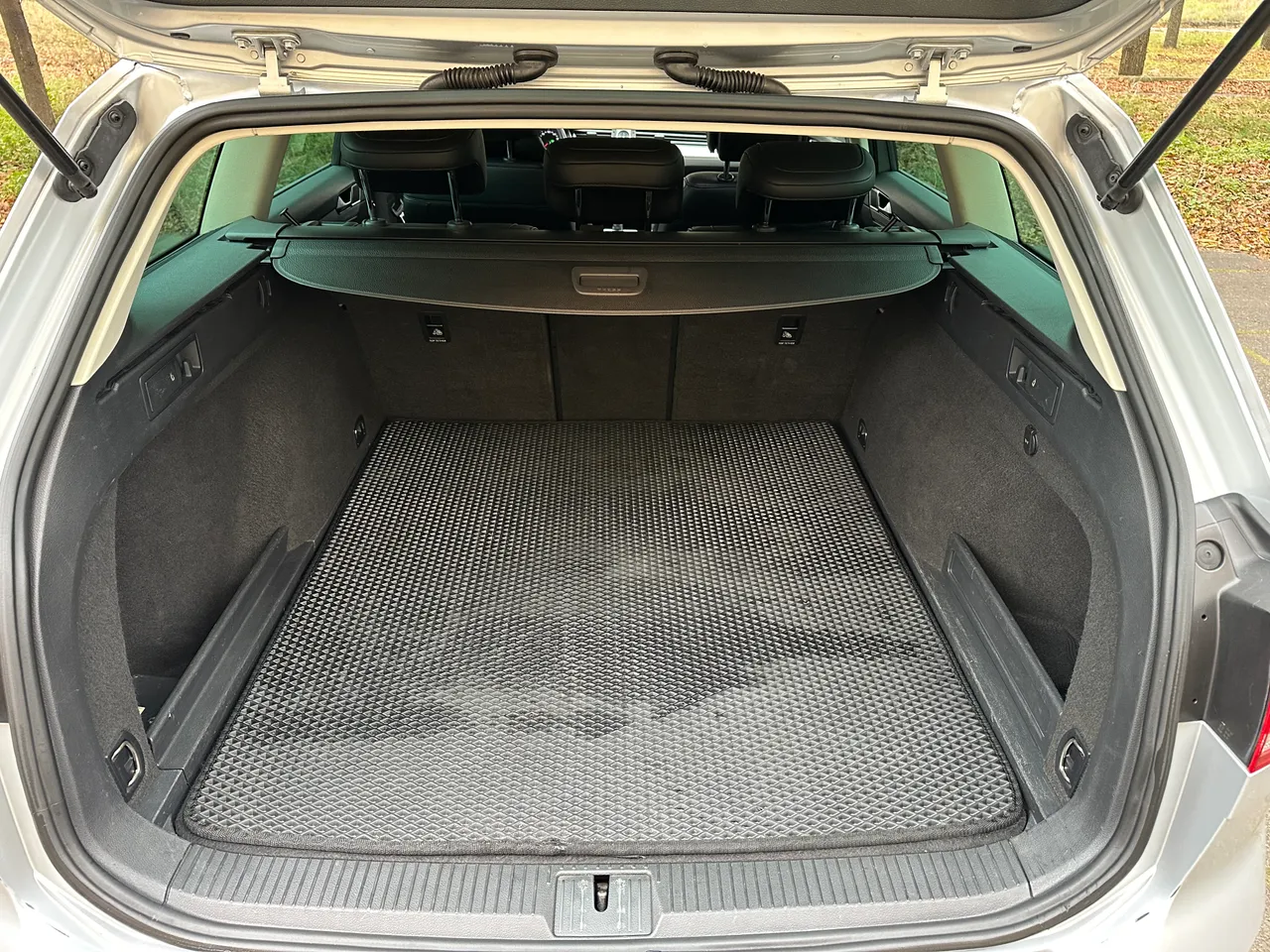 Volkswagen Passat - фото 26
