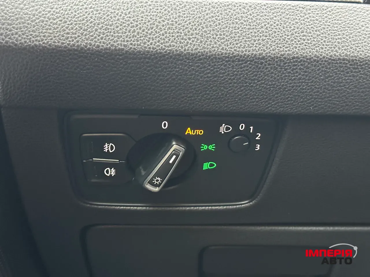 Volkswagen Passat - фото 47