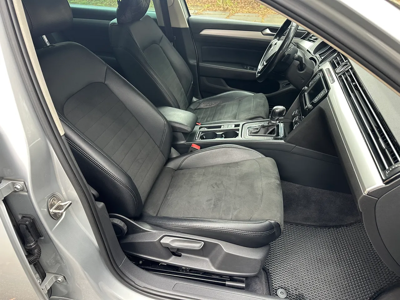 Volkswagen Passat - фото 33