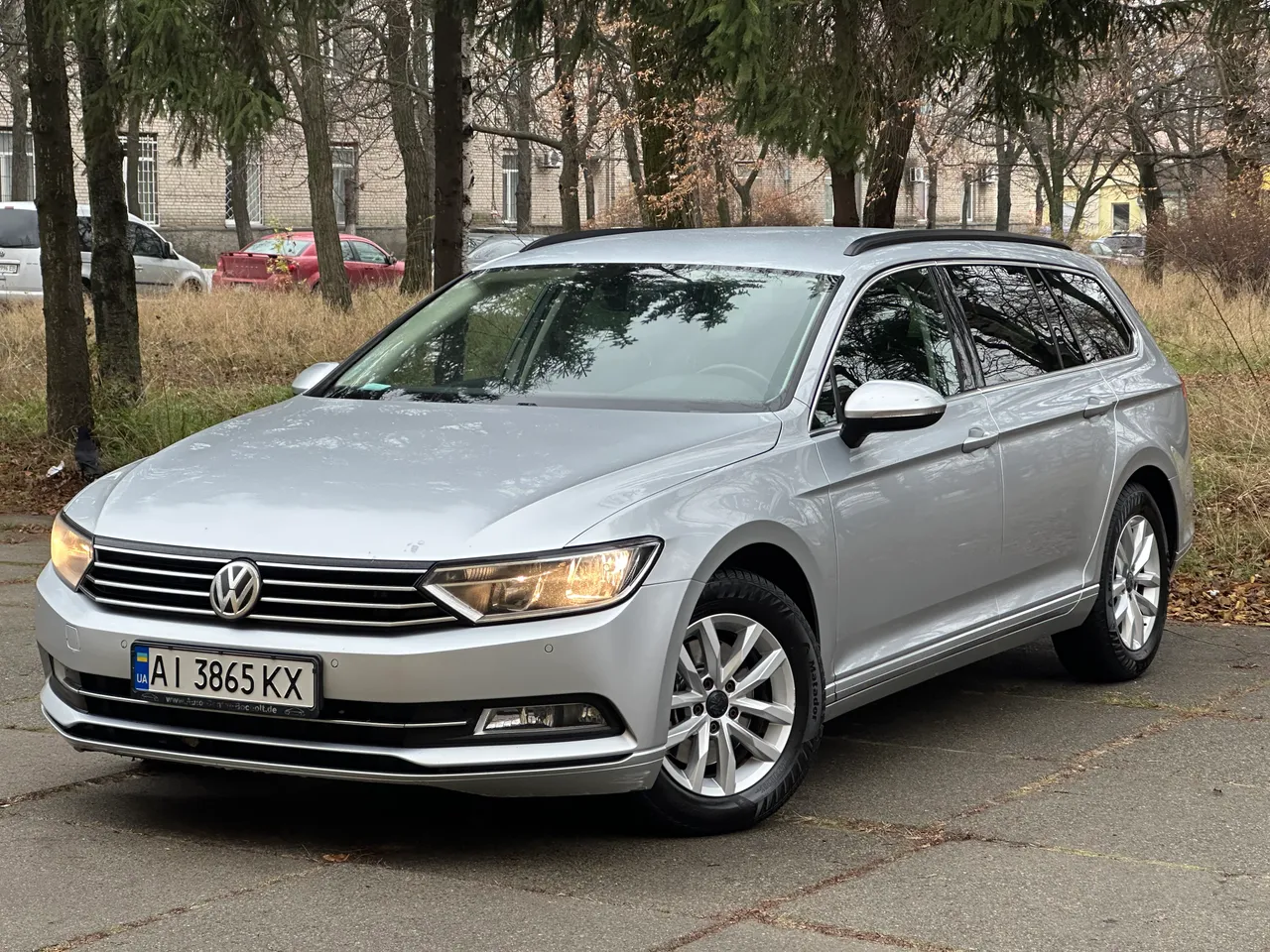Volkswagen Passat - фото 7