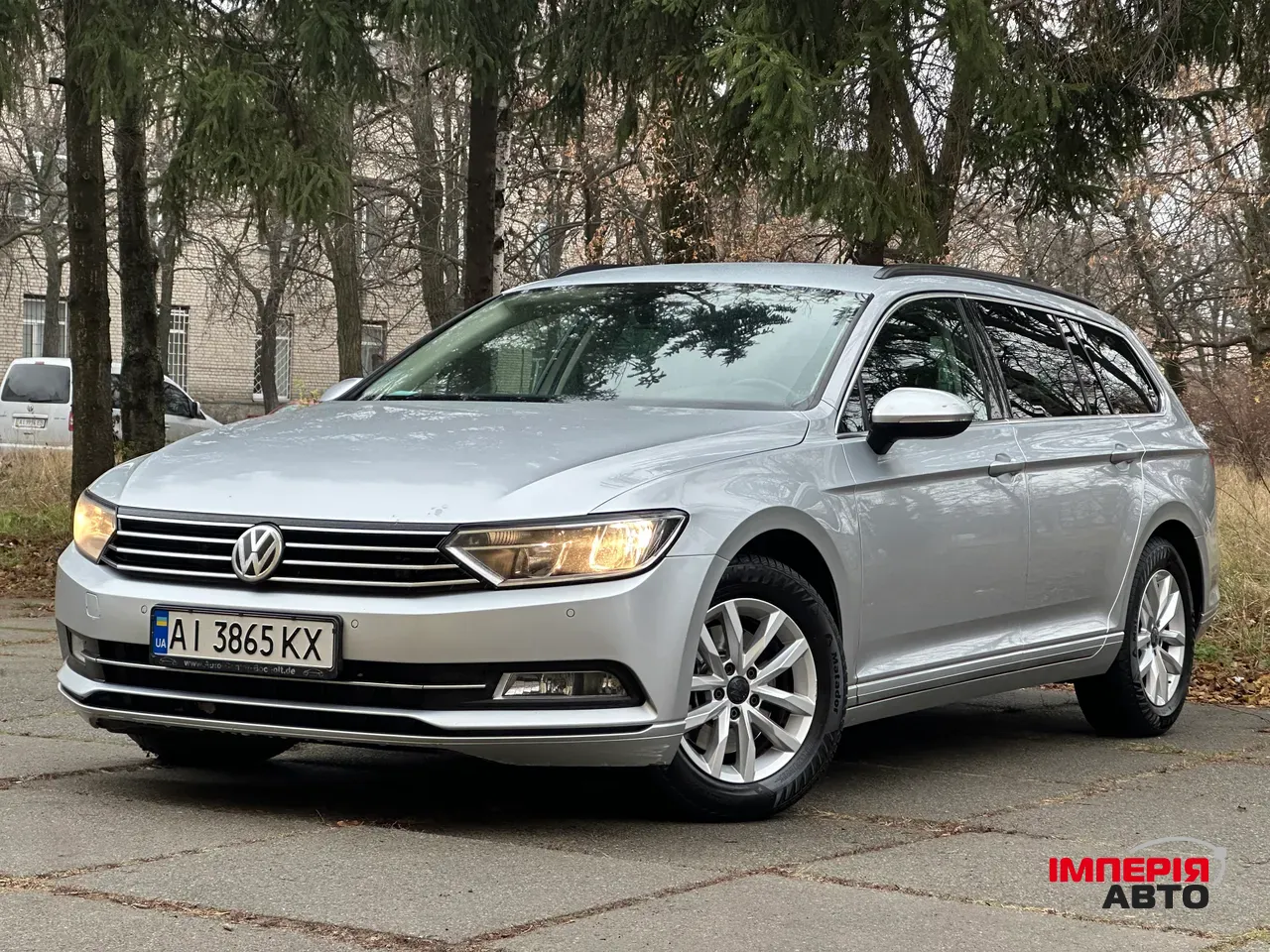Volkswagen Passat - фото 8