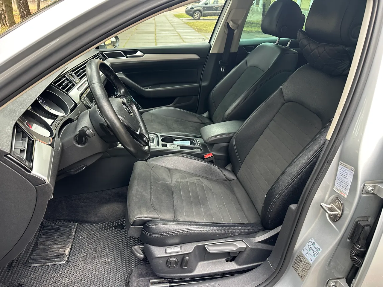 Volkswagen Passat - фото 18