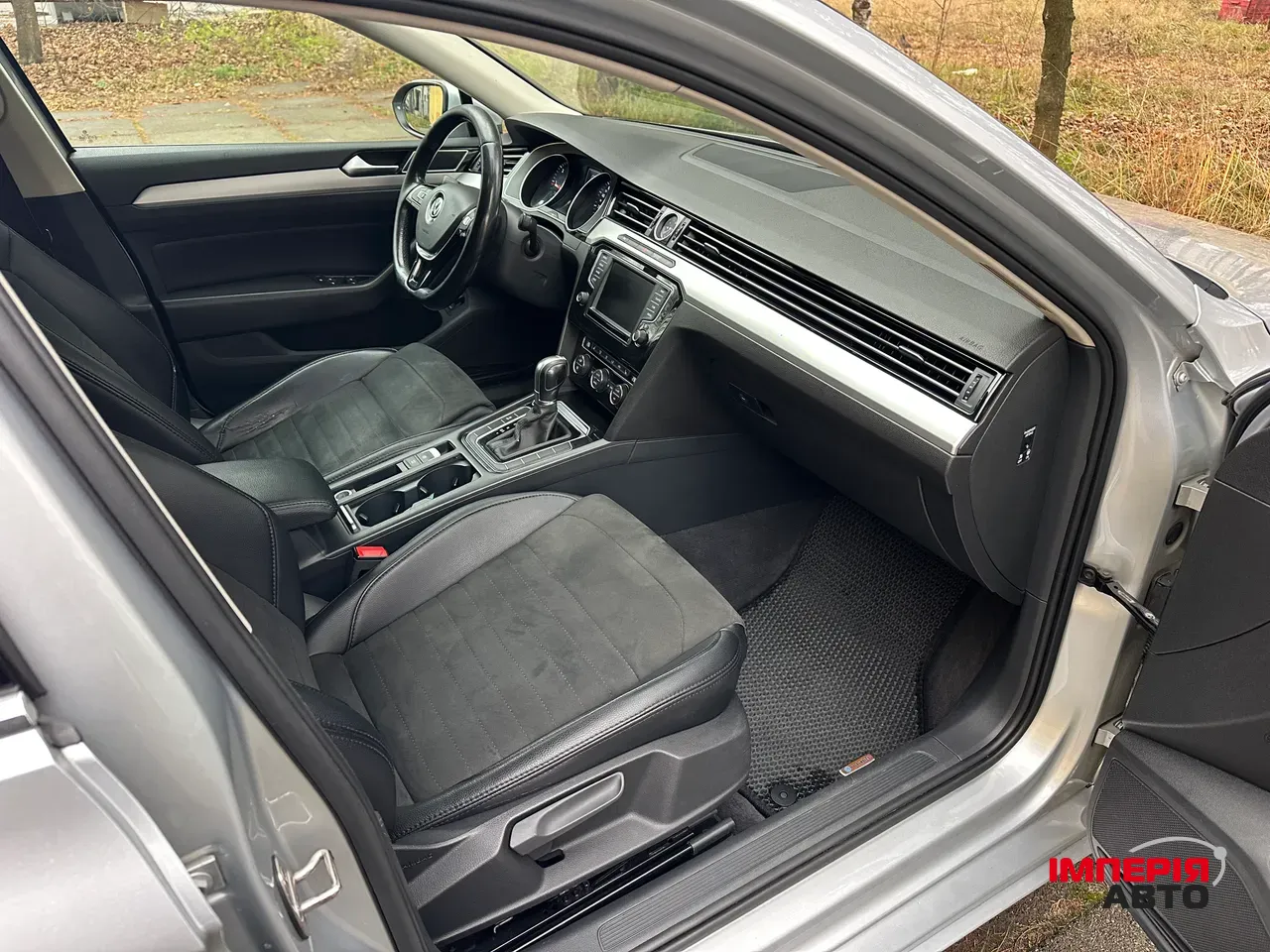 Volkswagen Passat - фото 34