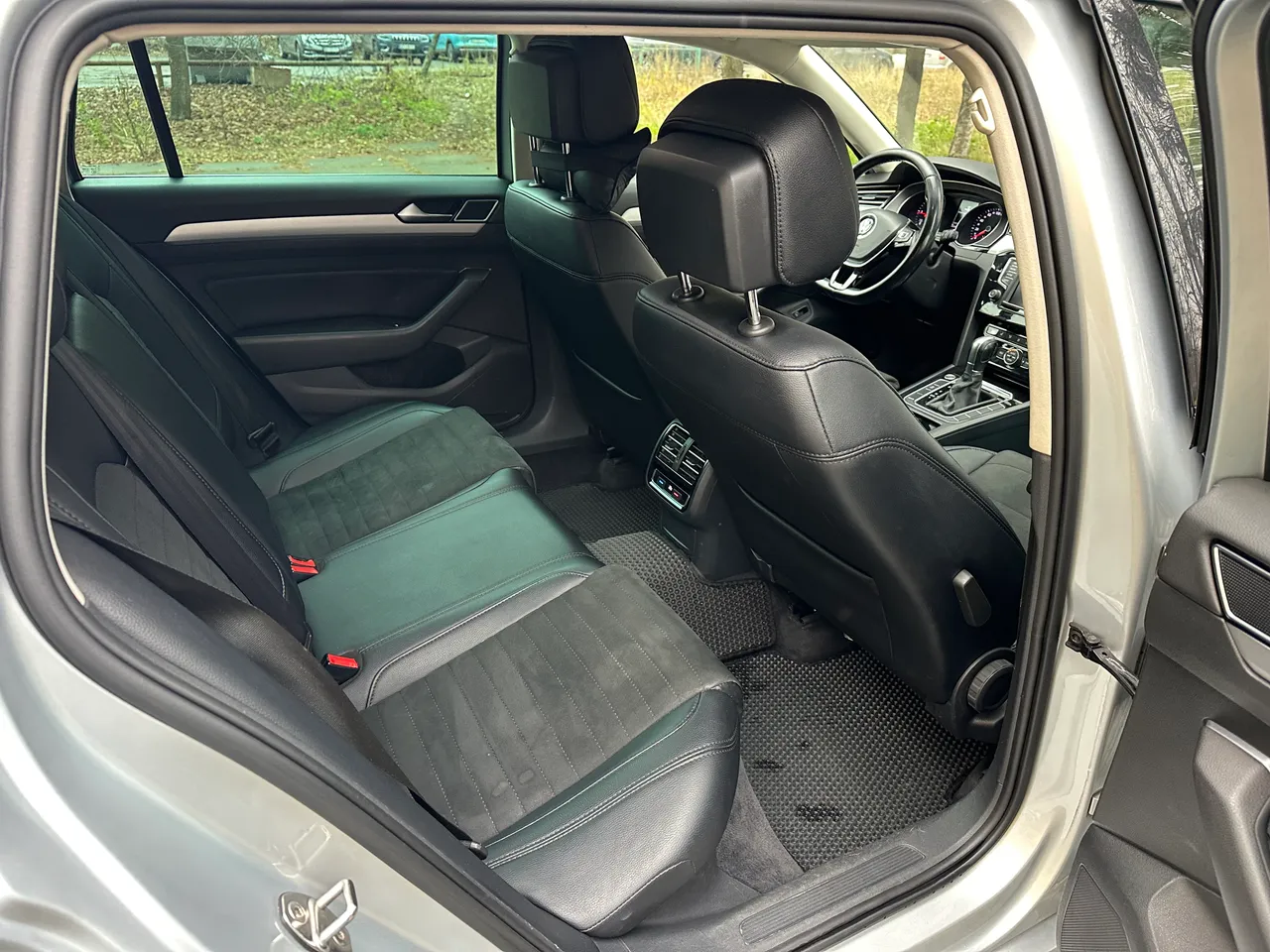 Volkswagen Passat - фото 32