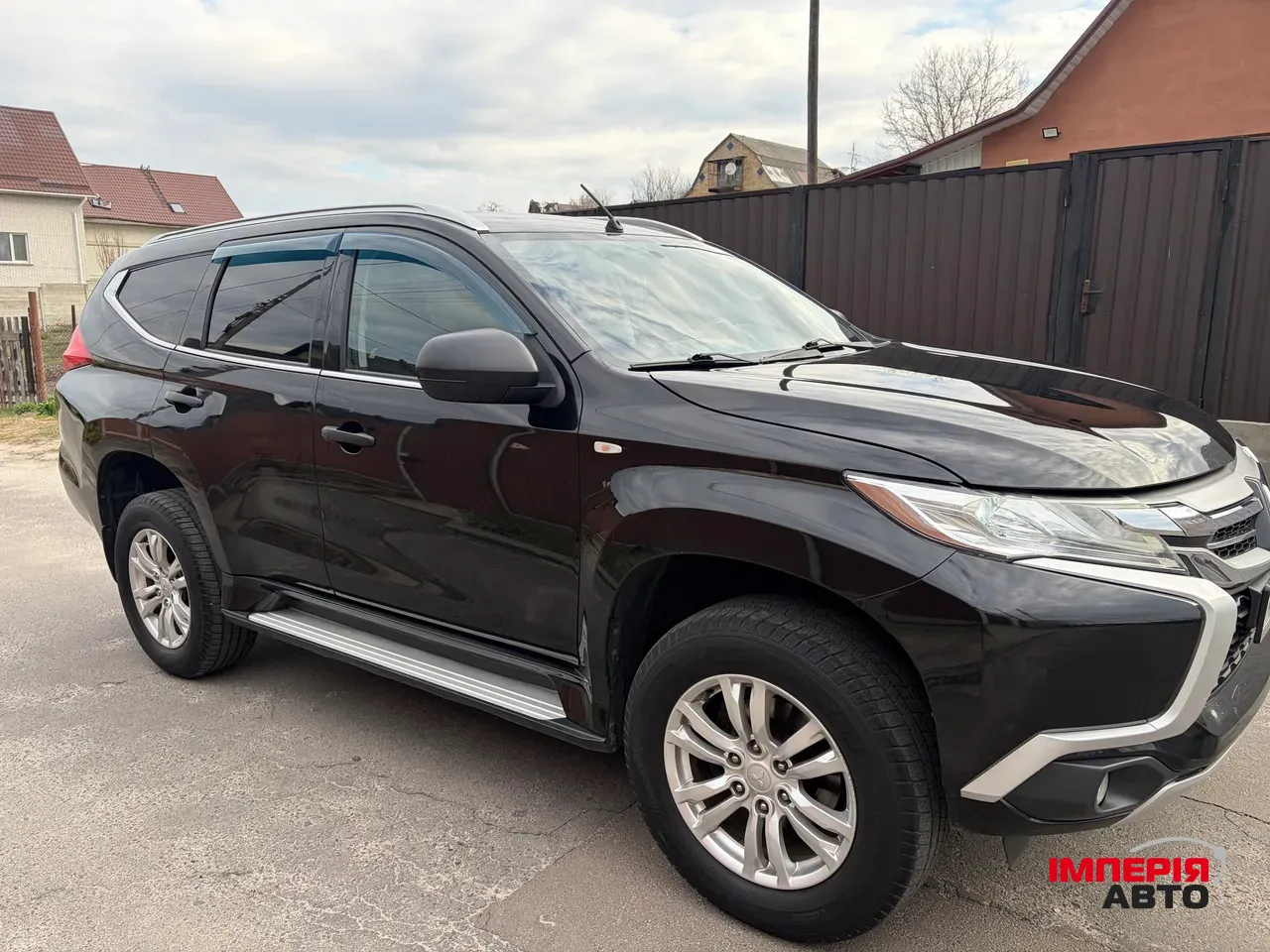 Mitsubishi Pajero Sport - фото 16