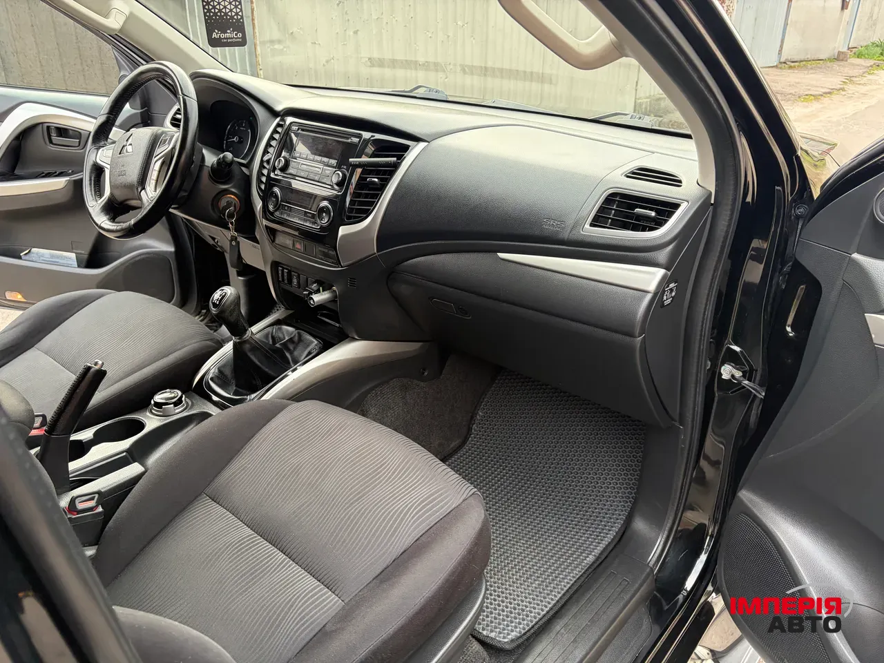 Mitsubishi Pajero Sport - фото 32
