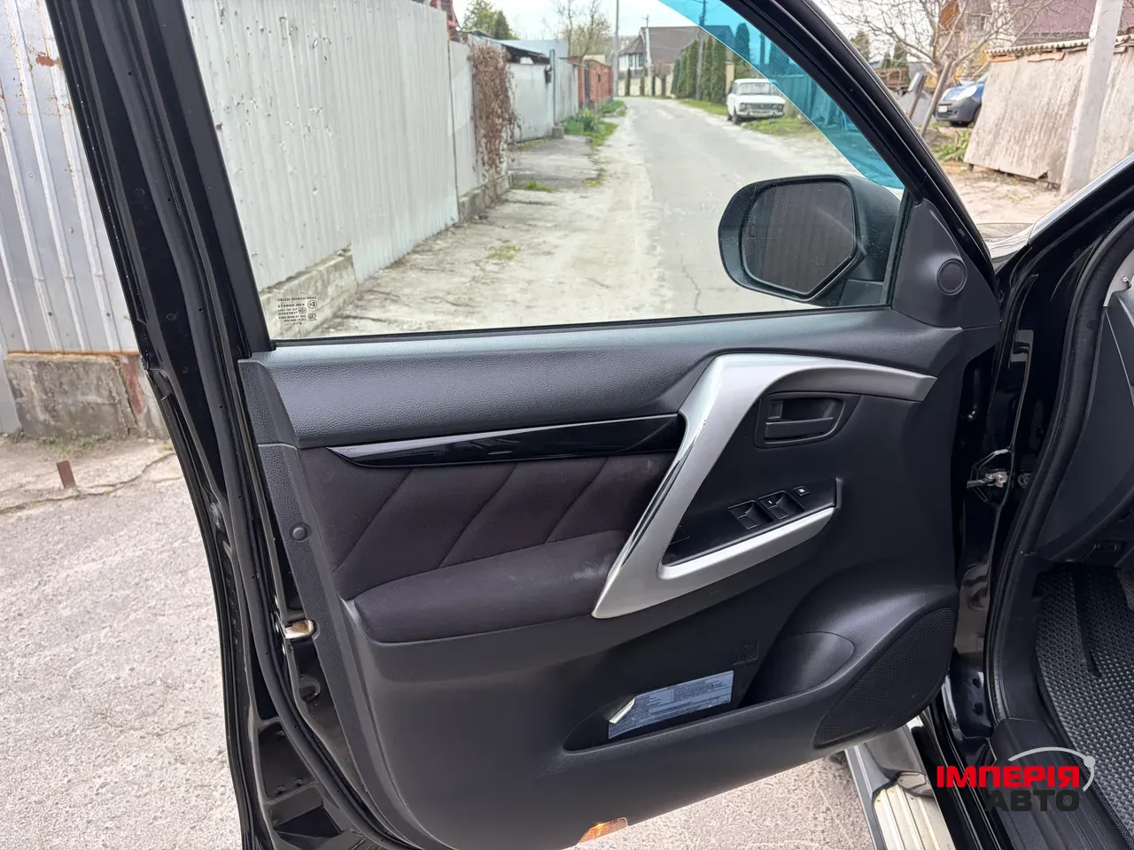 Mitsubishi Pajero Sport - фото 27