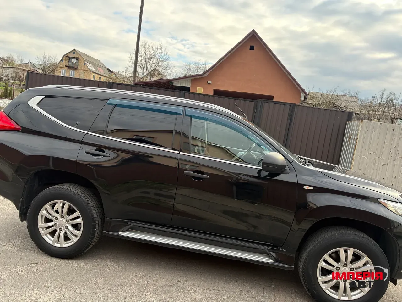 Mitsubishi Pajero Sport - фото 15