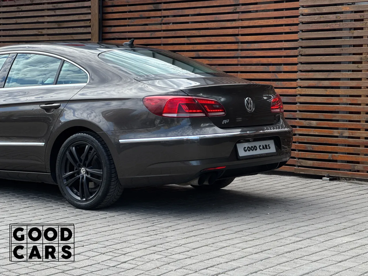 Volkswagen Passat CC - фото 18