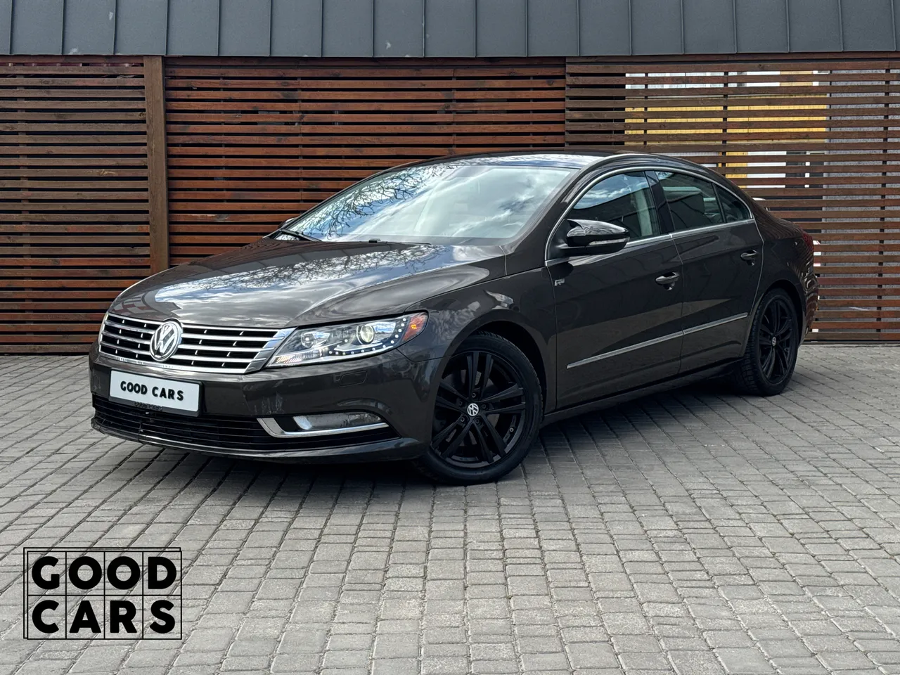 Volkswagen Passat CC - фото 1