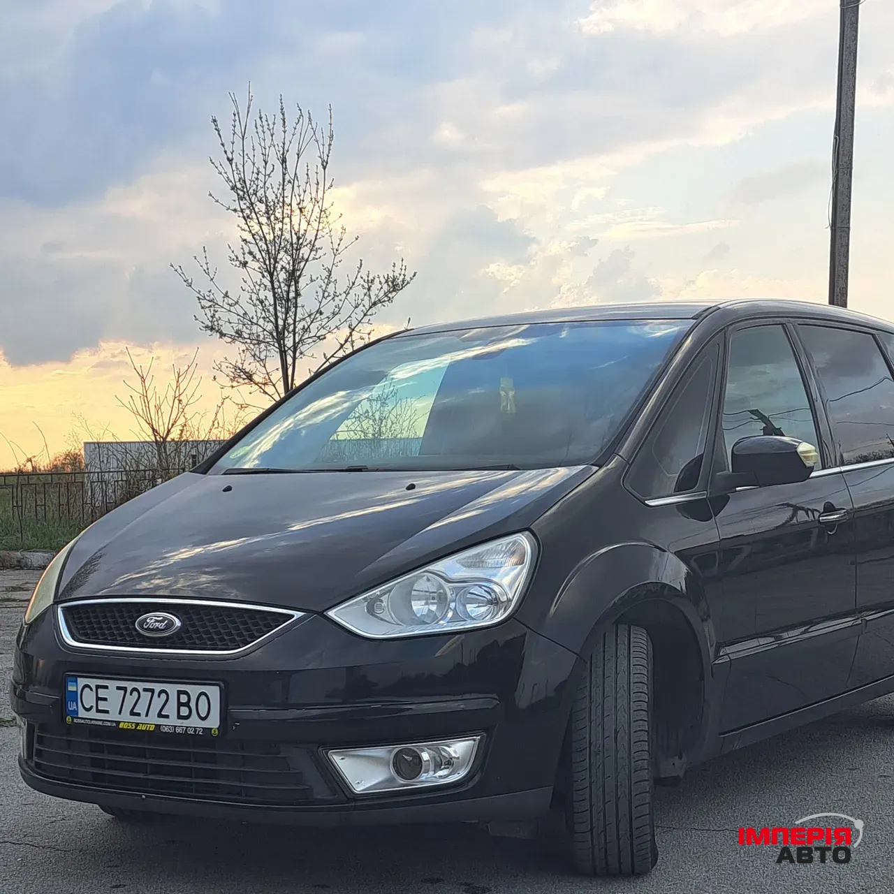 Ford Galaxy - фото 1