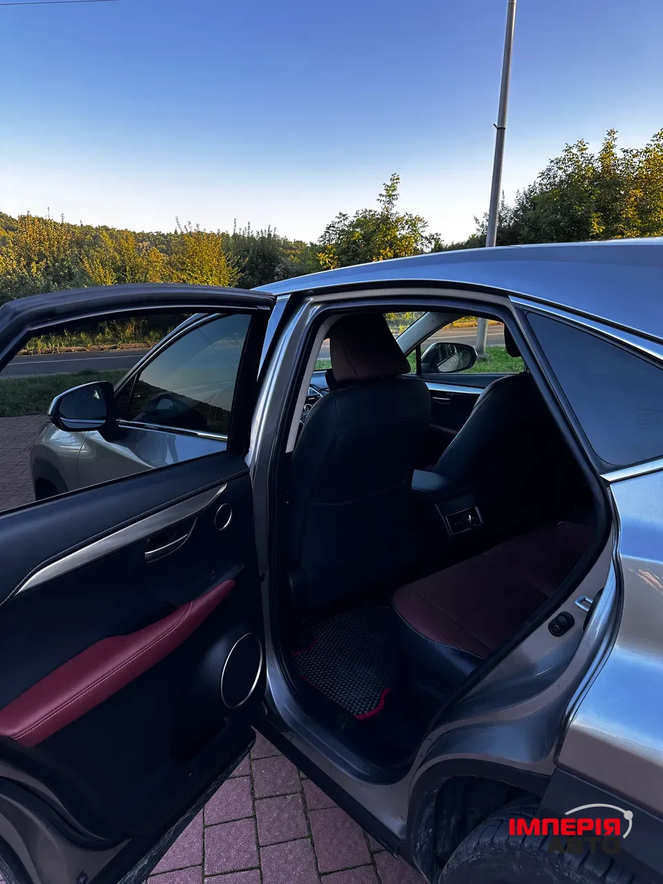 Lexus NX - фото 6