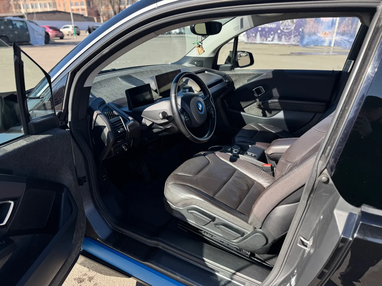 BMW i3 - фото 30