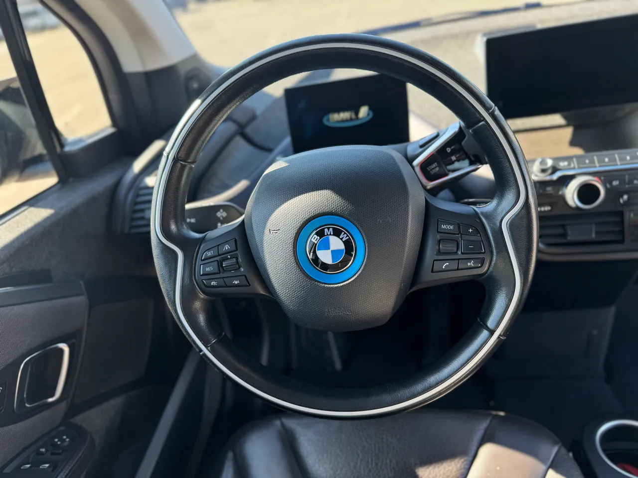 BMW i3 - фото 18