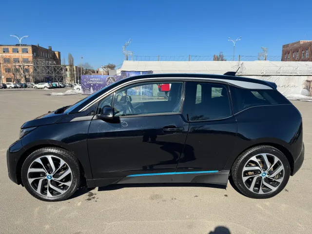 BMW i3 - фото 5