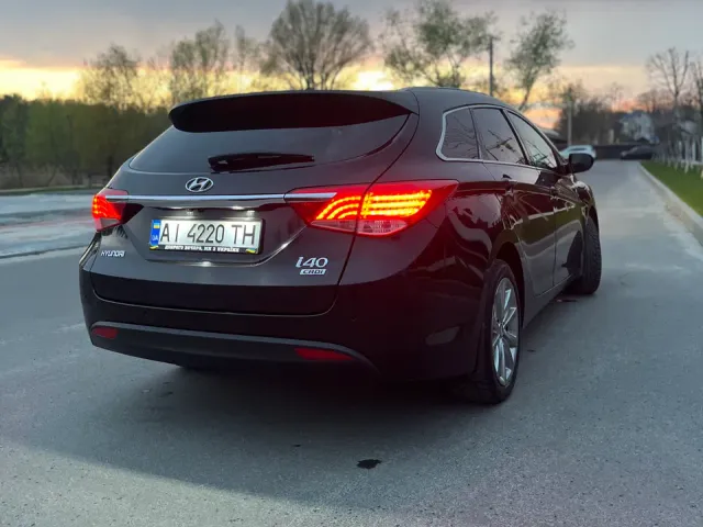 Hyundai i40 - фото 2