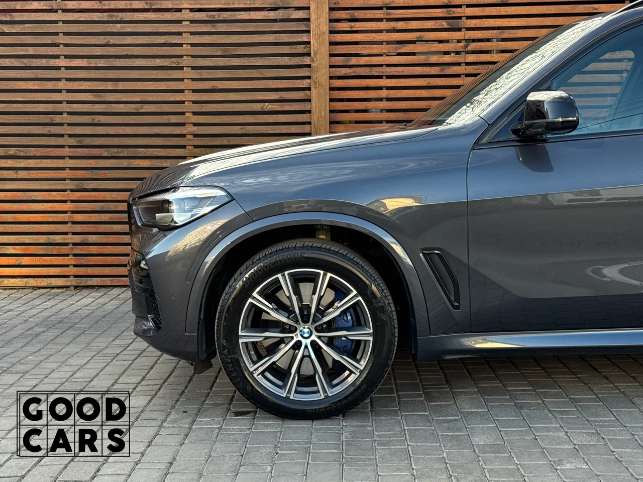 BMW X5 - фото 12