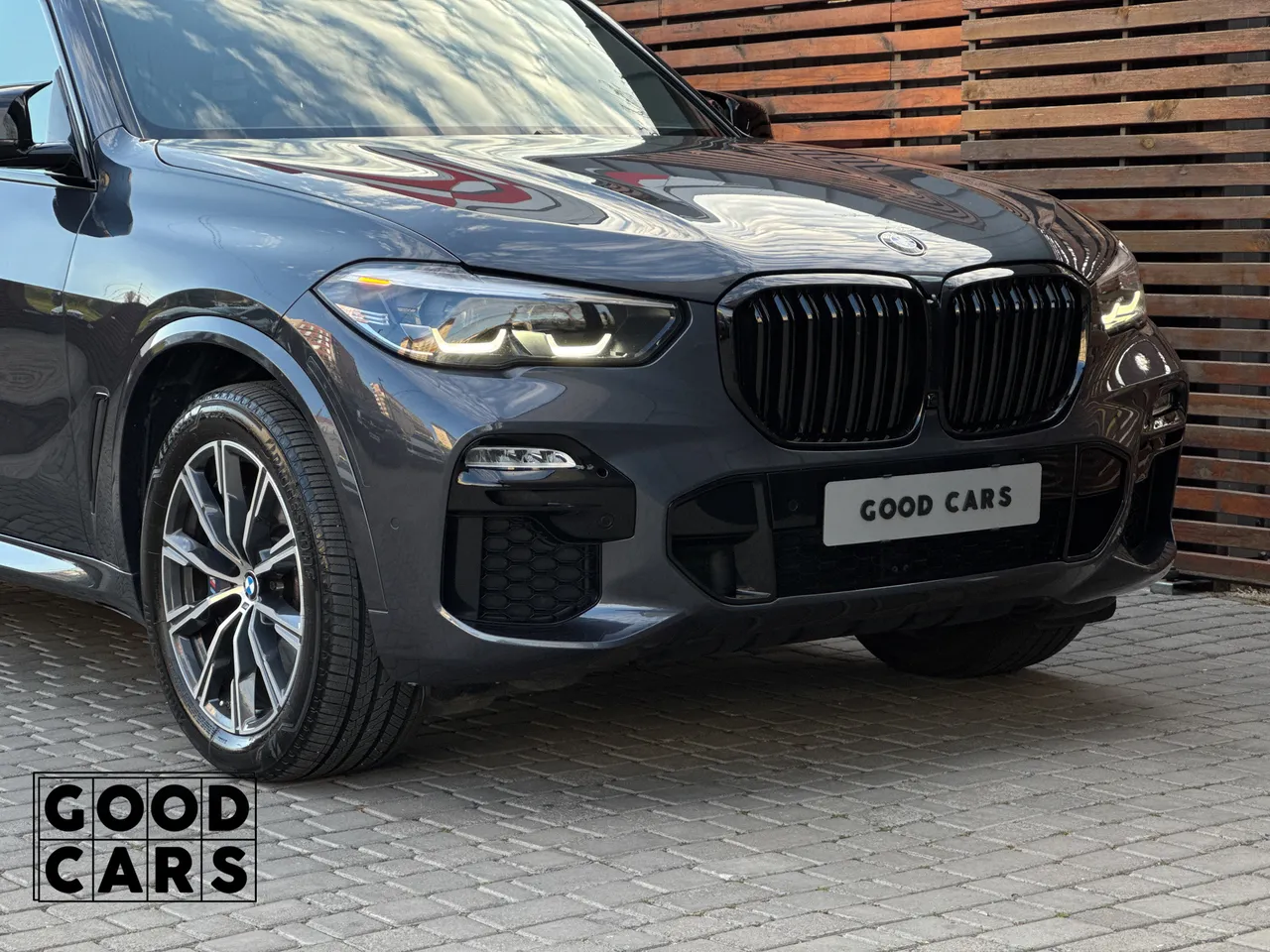 BMW X5 - фото 17