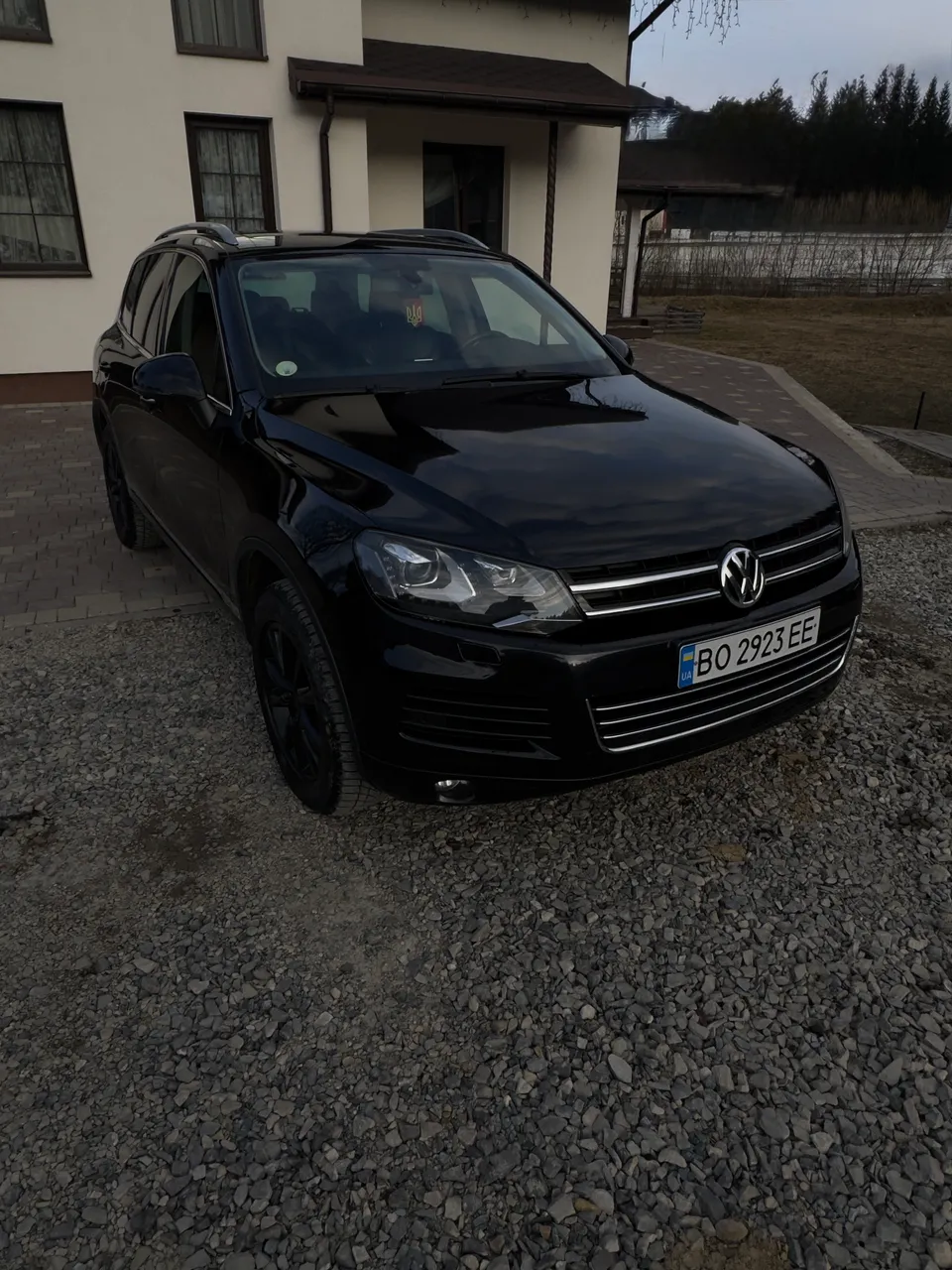 Volkswagen Touareg - фото 5