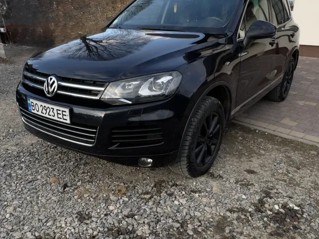 Volkswagen Touareg - фото 3