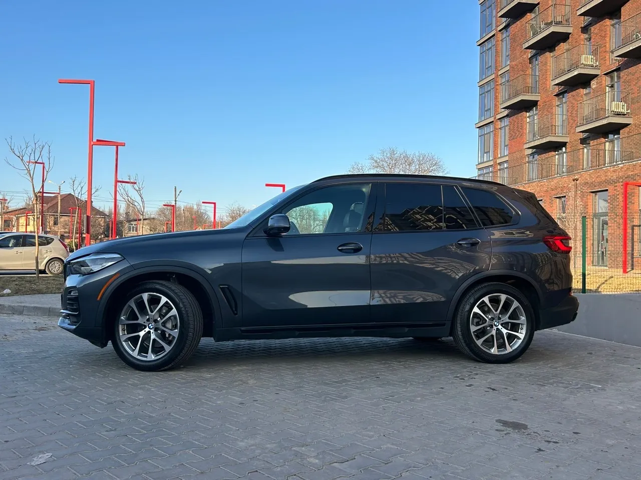 BMW X5 - фото 21